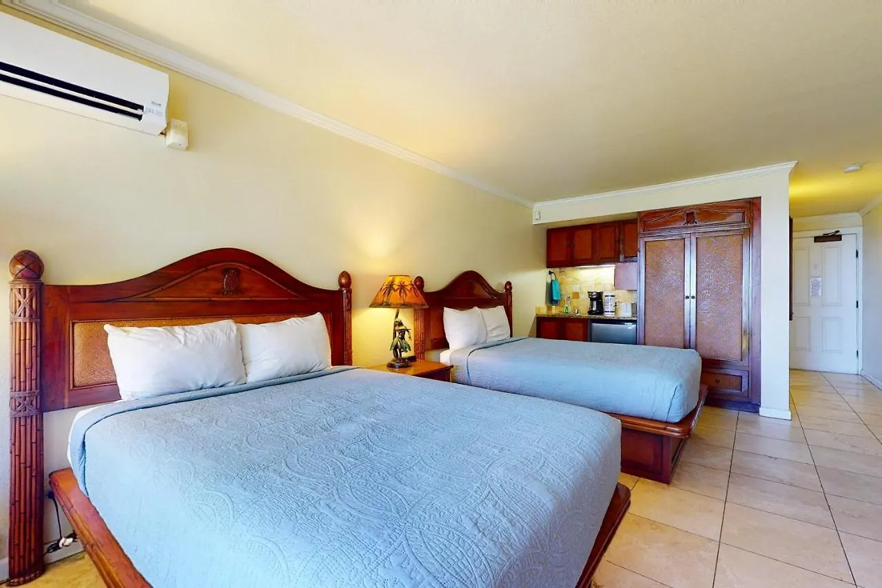Hotel Islander On The Beach 211 Kapa'a